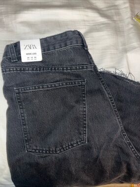 NWT ZARA Black wide leg Jeans